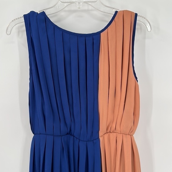 Balenciaga Silk Pink & Blue Color Block Pleated Dress Size FR38 = US 8 - Picture 4 of 10